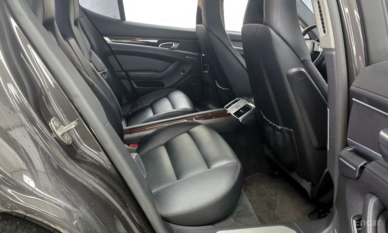 Porsche Panamera 3.6* AWD* PDK* , снимка 13 - Автомобили и джипове - 55213194