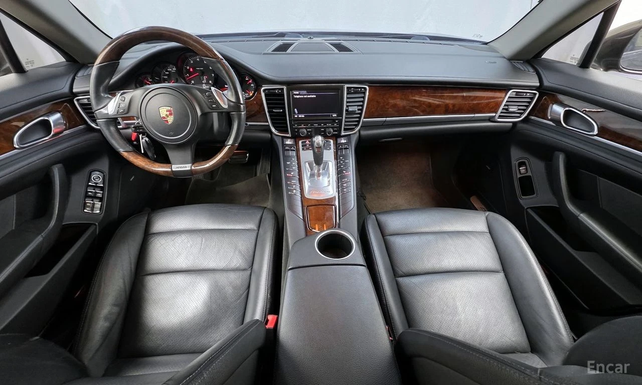 Porsche Panamera 3.6* AWD* PDK* , снимка 6 - Автомобили и джипове - 55213194