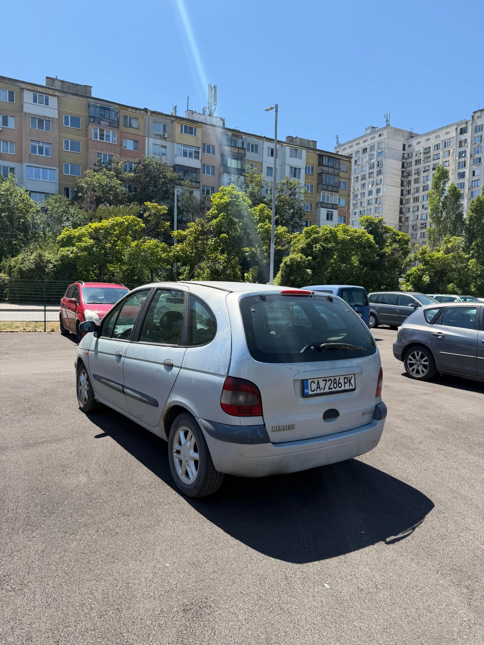 Renault Scenic 1.9 dTi, снимка 4 - Автомобили и джипове - 55730169