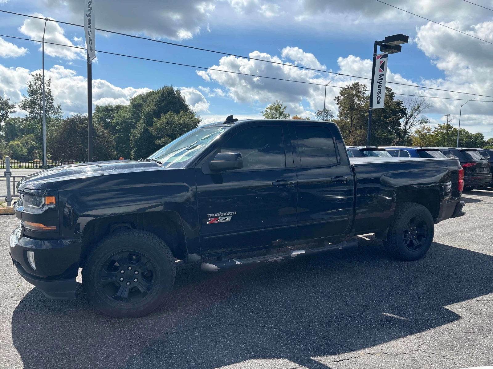 Chevrolet Silverado * LT * CARFAX * ОПЦИЯ ЗА ФИНАНСИРАНЕ , снимка 2 - Автомобили и джипове - 56002124