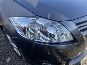 Toyota Auris  1.6 Valvematic 132 кс , снимка 9