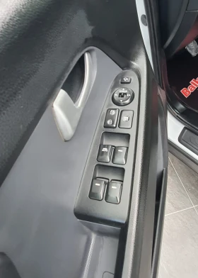 Kia Sportage 1.7 CRDI 2WD кожа, ксенон, снимка 10