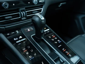 Porsche Macan T, снимка 11