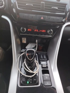 Mitsubishi Eclipse Cross Plug in hybrid 4x4, снимка 6
