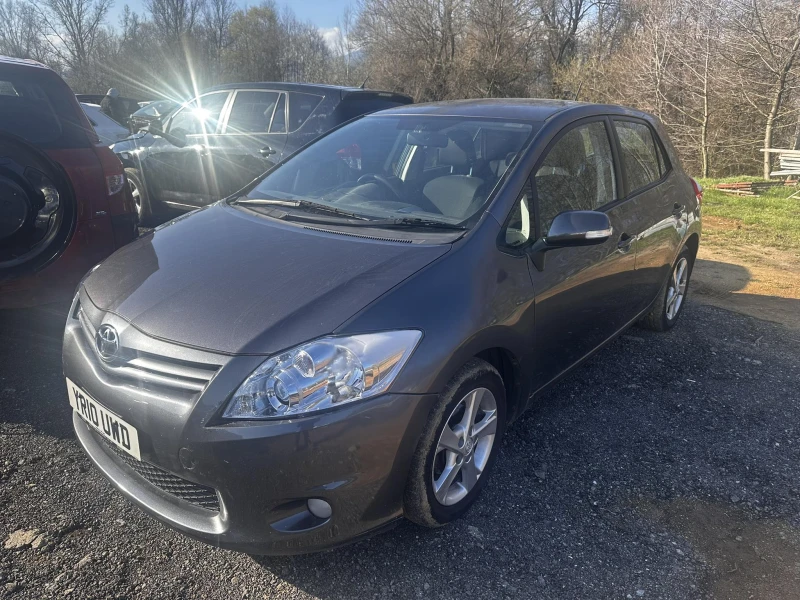 Toyota Auris  1.6 Valvematic 132 кс , снимка 3 - Автомобили и джипове - 52557316