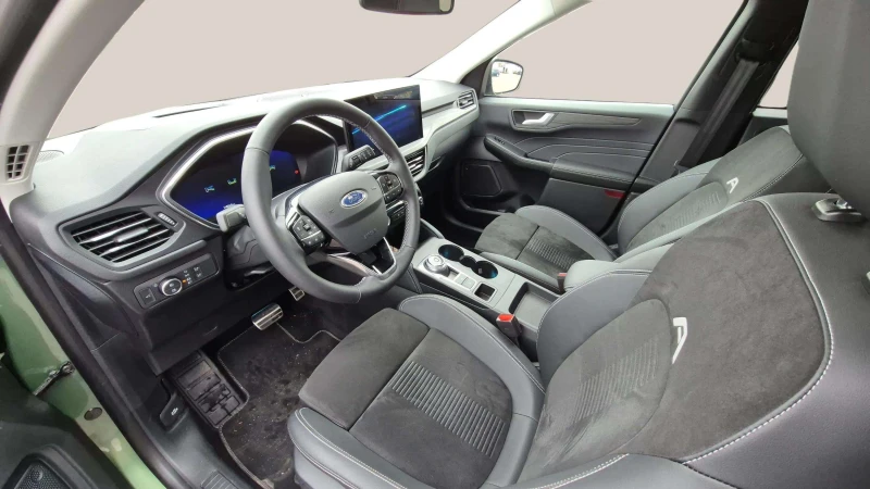 Ford Kuga 2.5 FHEV, снимка 7 - Автомобили и джипове - 48339784