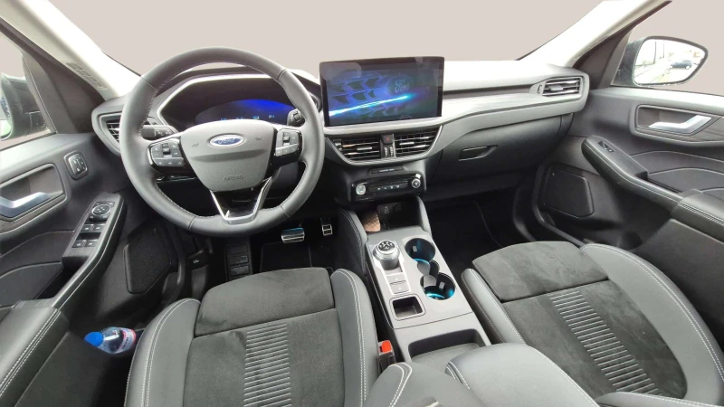 Ford Kuga 2.5 FHEV, снимка 8 - Автомобили и джипове - 48339784