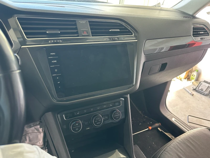 VW Tiguan Allspace 2.0 TDI 4motion, снимка 5 - Автомобили и джипове - 50105613