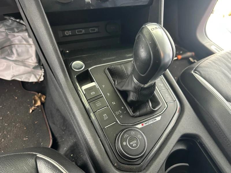 VW Tiguan Allspace 2.0 TDI 4motion, снимка 6 - Автомобили и джипове - 50105613