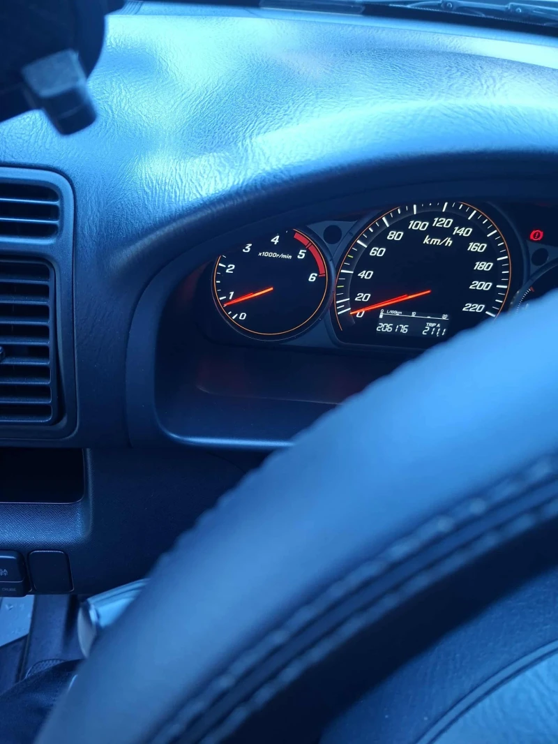 Honda Cr-v, снимка 5 - Автомобили и джипове - 52116272