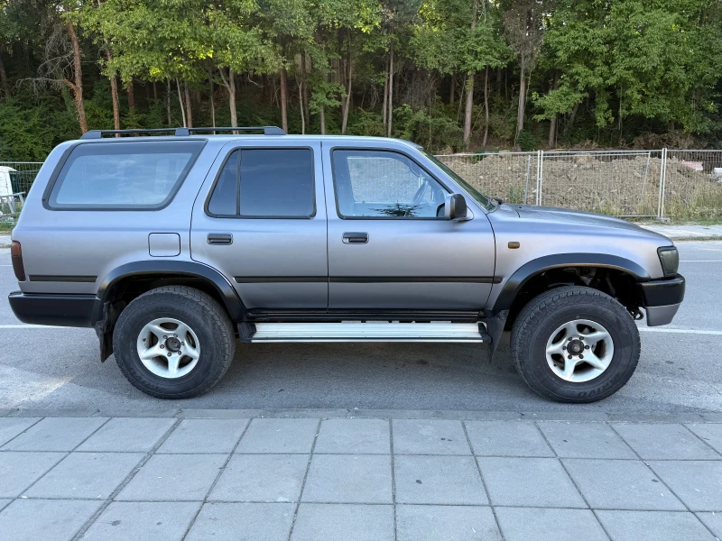 Toyota 4runner 2.4 tdi 90ps КЛИМА+ ИТАЛИЯ+ РЕСТАВРИРАНА, снимка 4 - Автомобили и джипове - 52160535