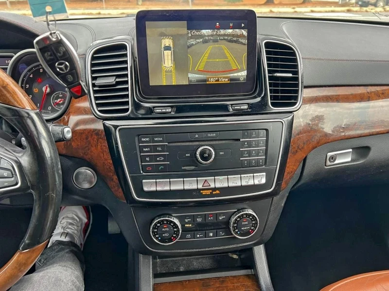 Mercedes-Benz GLS, снимка 10 - Автомобили и джипове - 52796243
