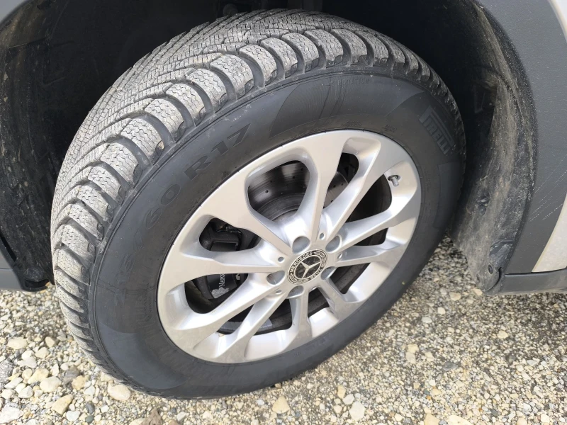 Mercedes-Benz GLA 200 AMG LINE, снимка 14 - Автомобили и джипове - 52916201