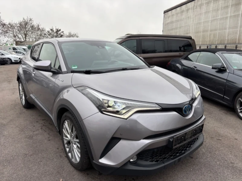Toyota C-HR 1.8, снимка 3 - Автомобили и джипове - 53206463