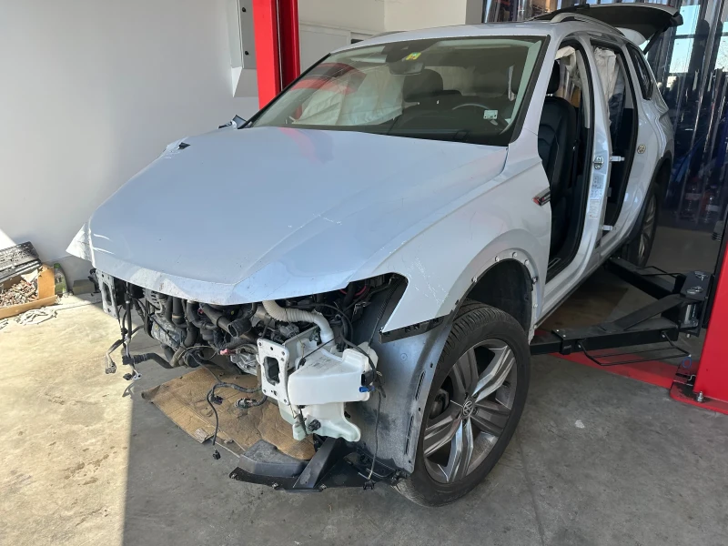 VW Tiguan Allspace 2.0 TDI 4motion - 11 лв. - 46327859 | Car24.bg