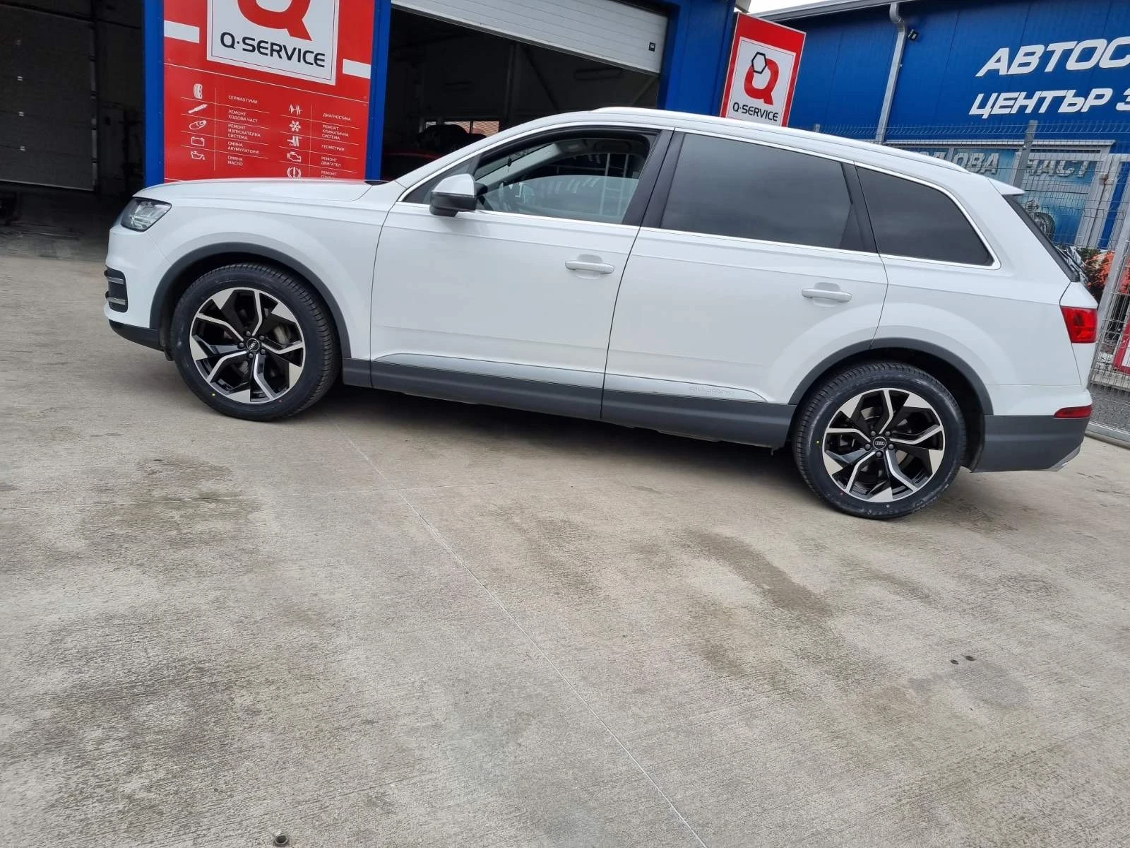 Audi Q7 3.0 - изображение 10