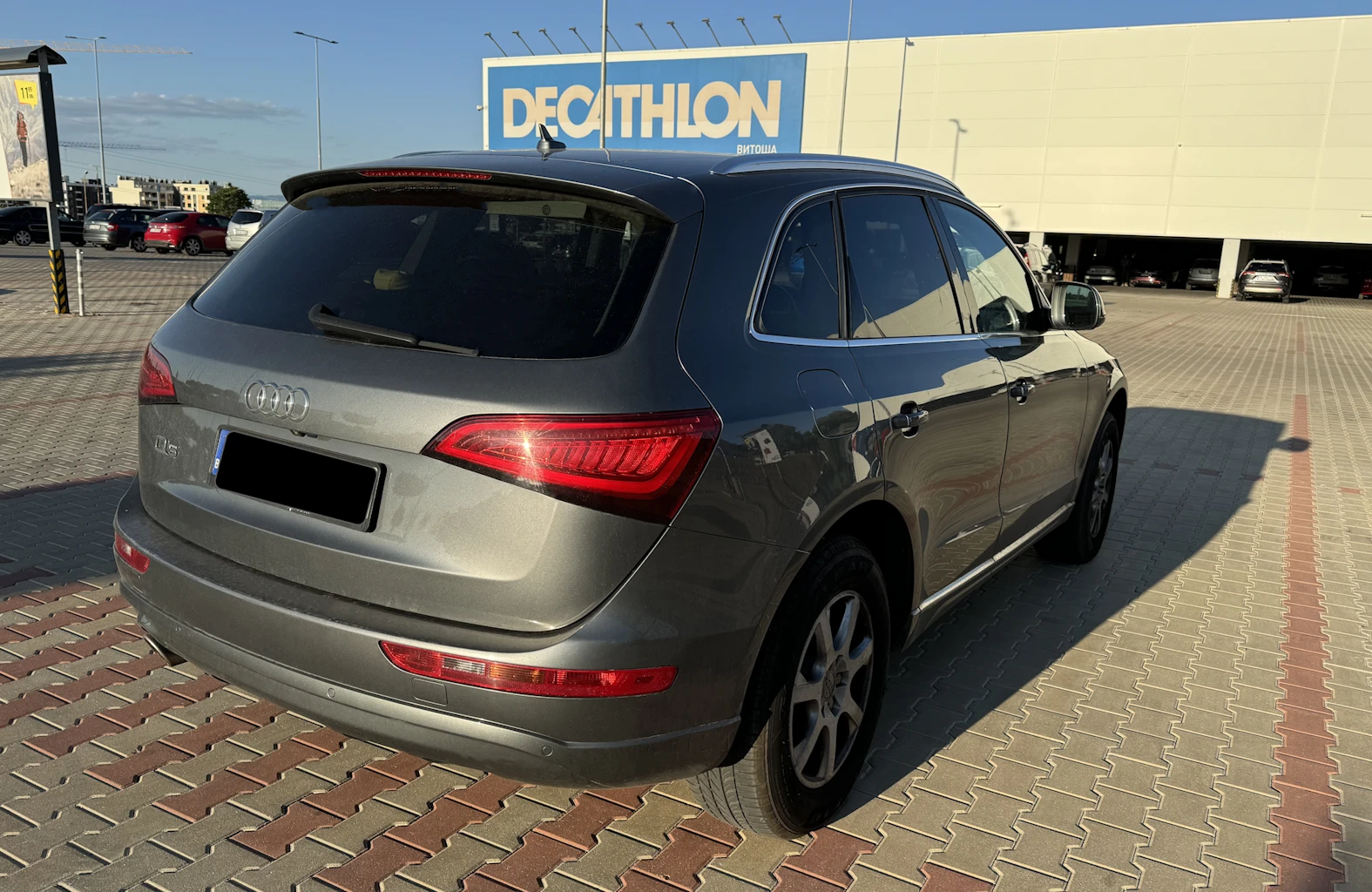 Audi Q5 2.0 TDI, 177 кс., Quattro, STronic - изображение 4