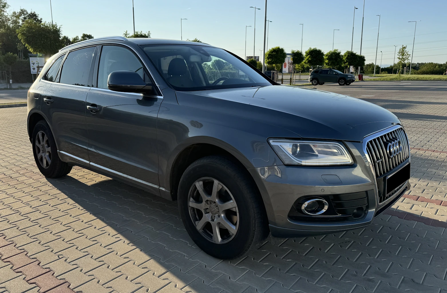 Audi Q5 2.0 TDI, 177 кс., Quattro, STronic - изображение 2