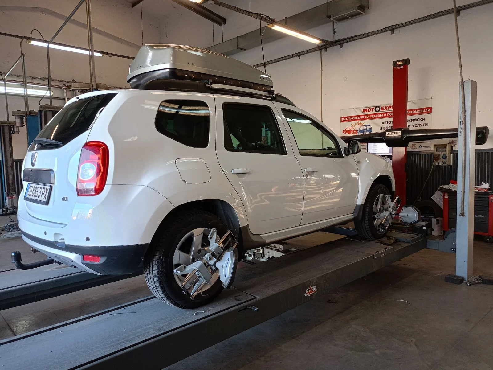 Dacia Duster 1.5dci 4x4  - изображение 6