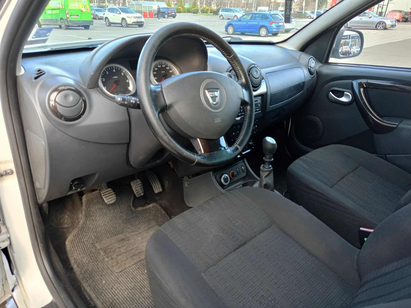 Dacia Duster 1.5dci 4x4  - изображение 7