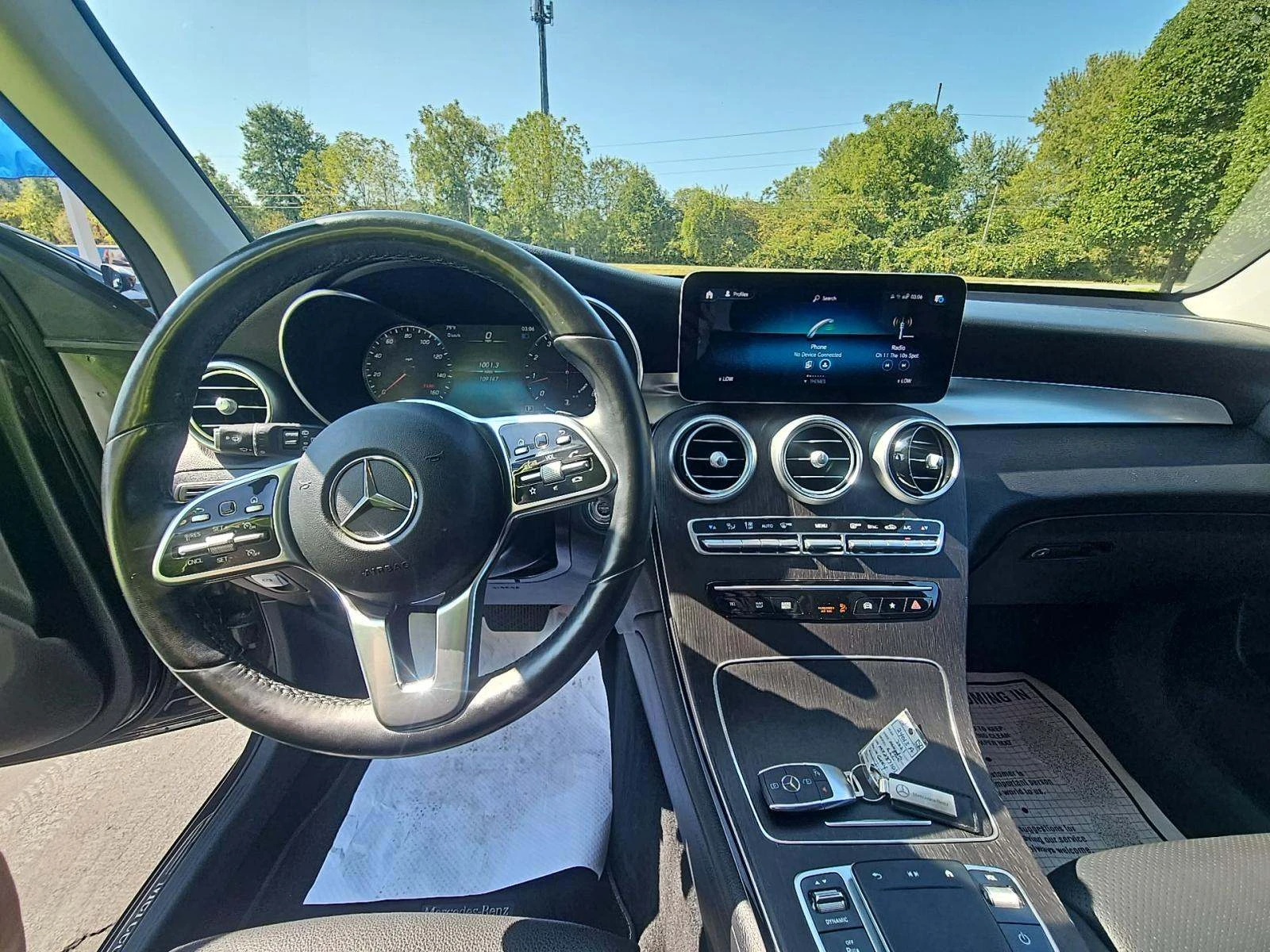 Mercedes-Benz GLC 300 2021* DIGITAL* 360* PANO* ADAPTIVE* KEYLESS - изображение 6