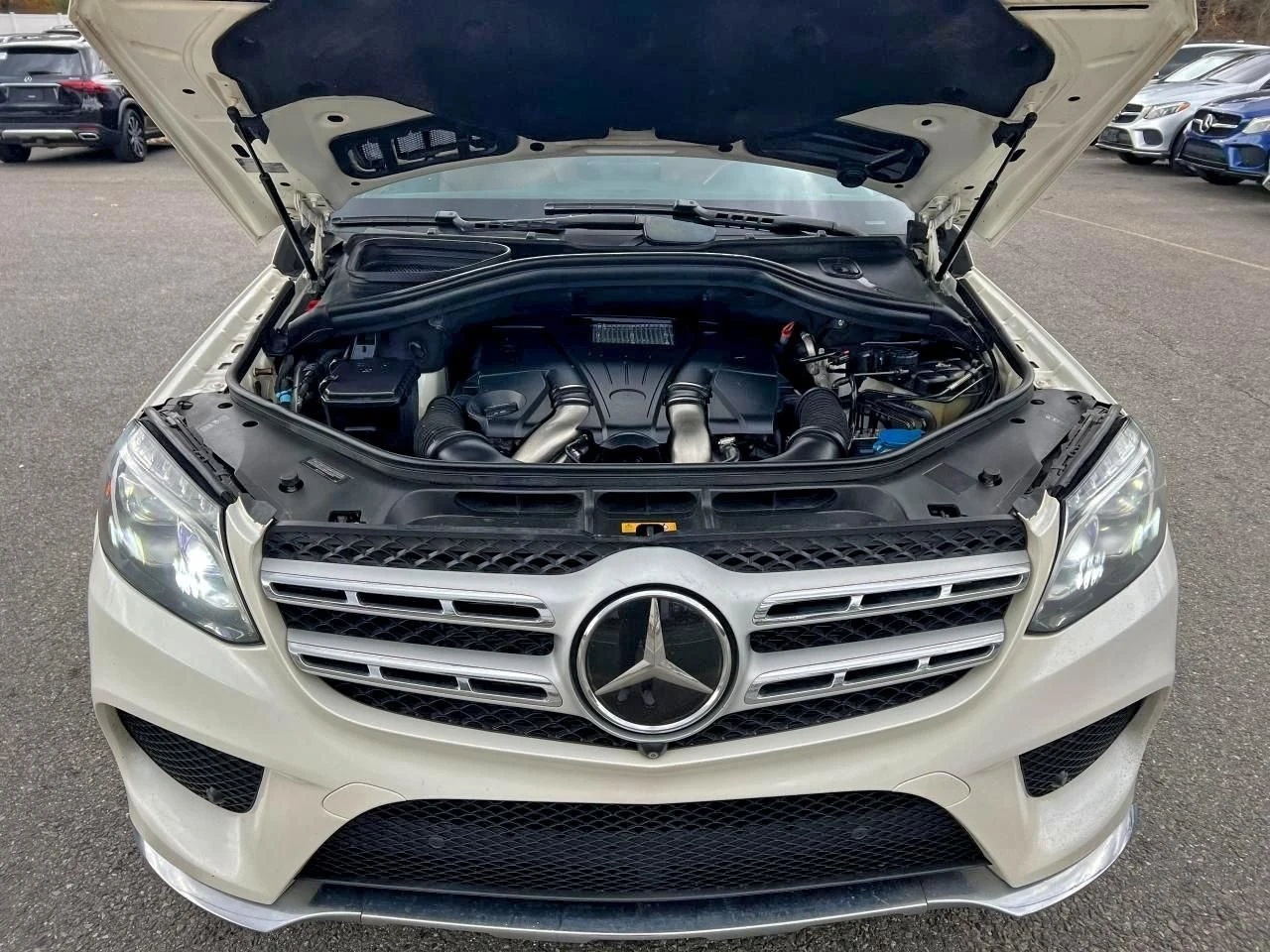 Mercedes-Benz GLS  - изображение 8