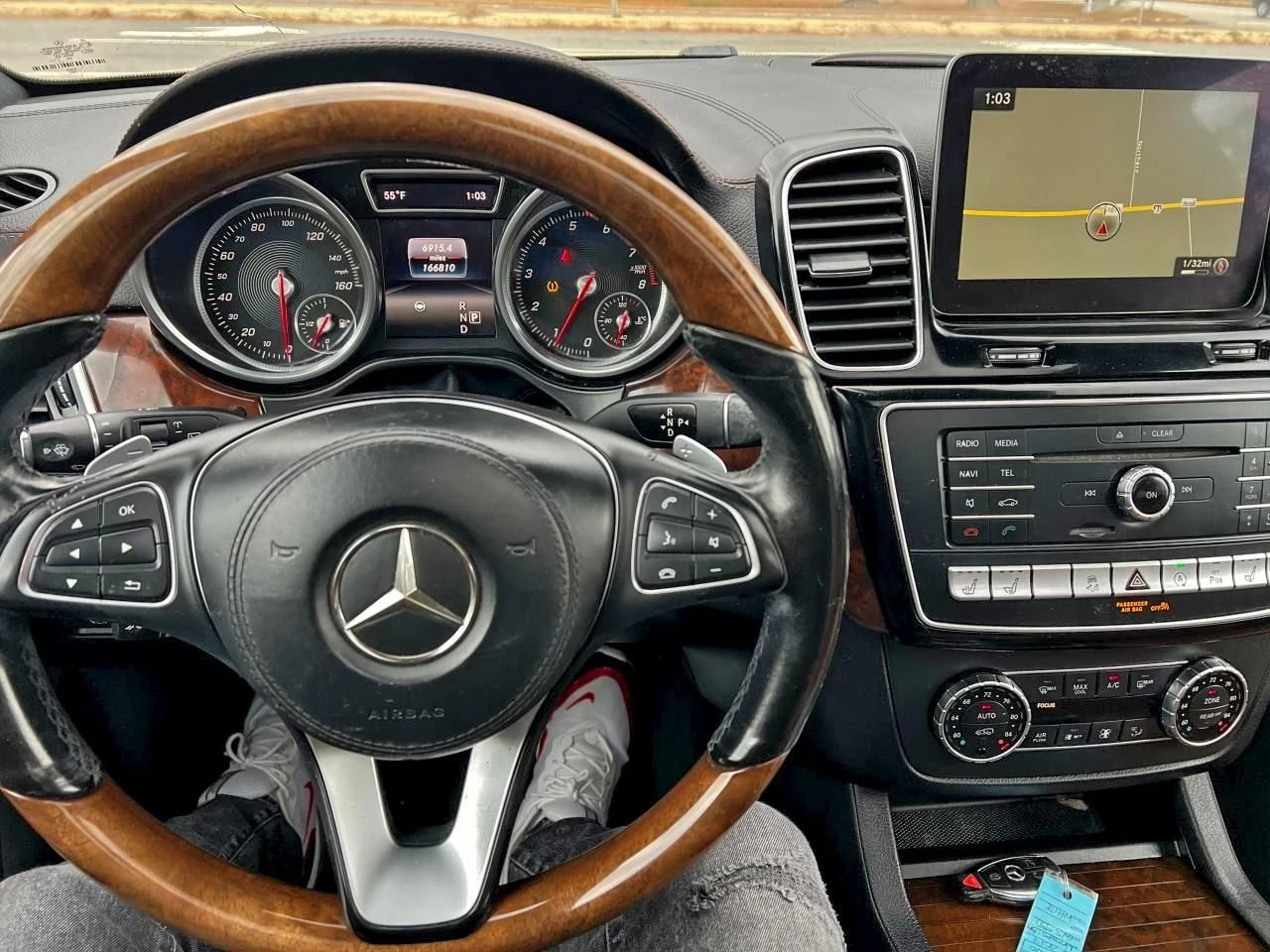 Mercedes-Benz GLS  - изображение 7