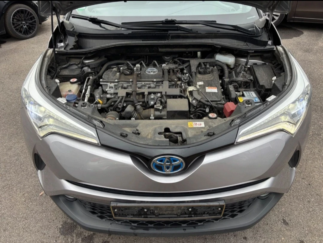 Toyota C-HR 1.8 - изображение 6