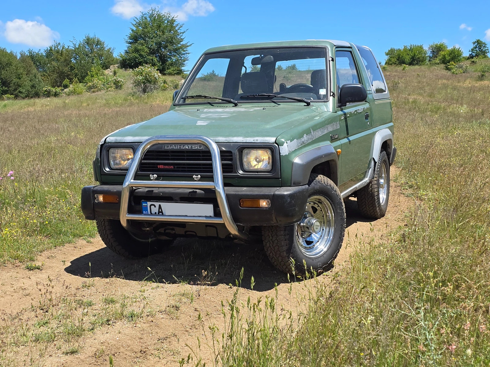 Daihatsu Feroza 1.6, снимка 2 - Автомобили и джипове - 53825244