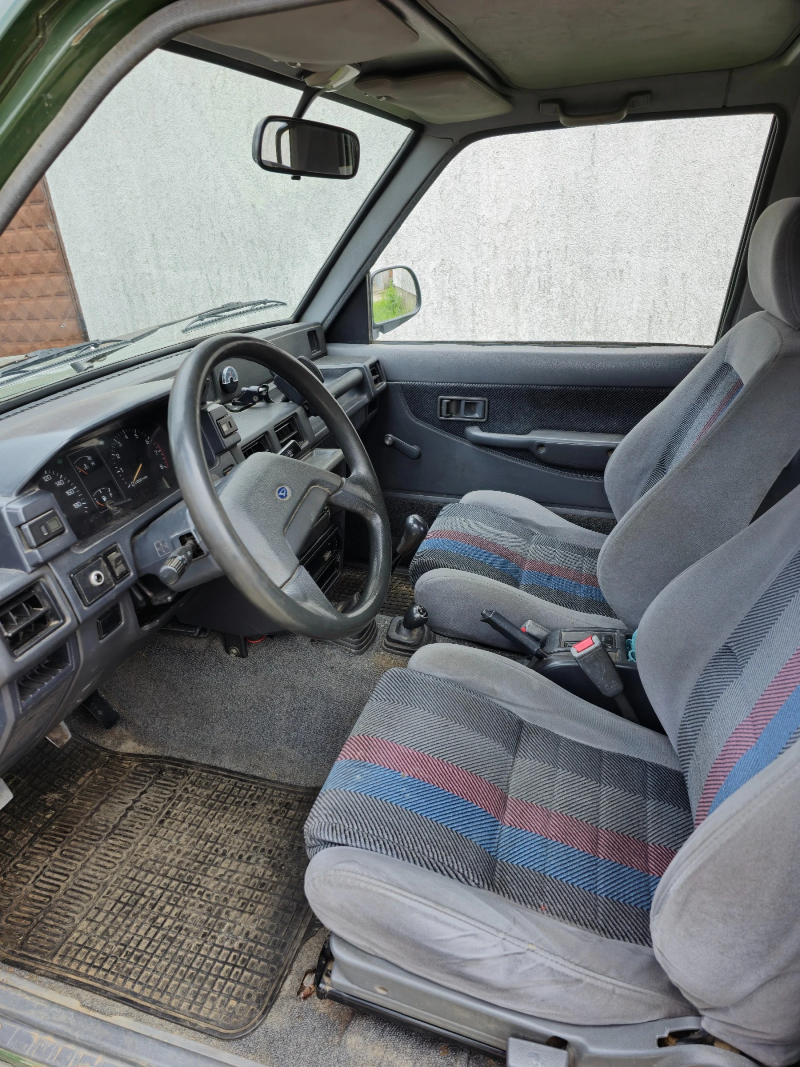 Daihatsu Feroza 1.6, снимка 8 - Автомобили и джипове - 53825244
