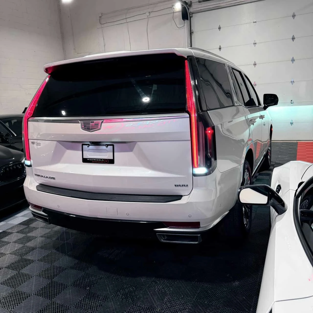 Cadillac Escalade * Premium Luxury* 2 �����* PANO* KEYLESS* �������* | Mobile.bg � ����������� 3