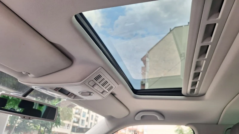 VW T5 2.0/180кс/4х4/Автома/Нави/Камера/7 Места /DSG-BMT, снимка 10 - Бусове и автобуси - 51326719