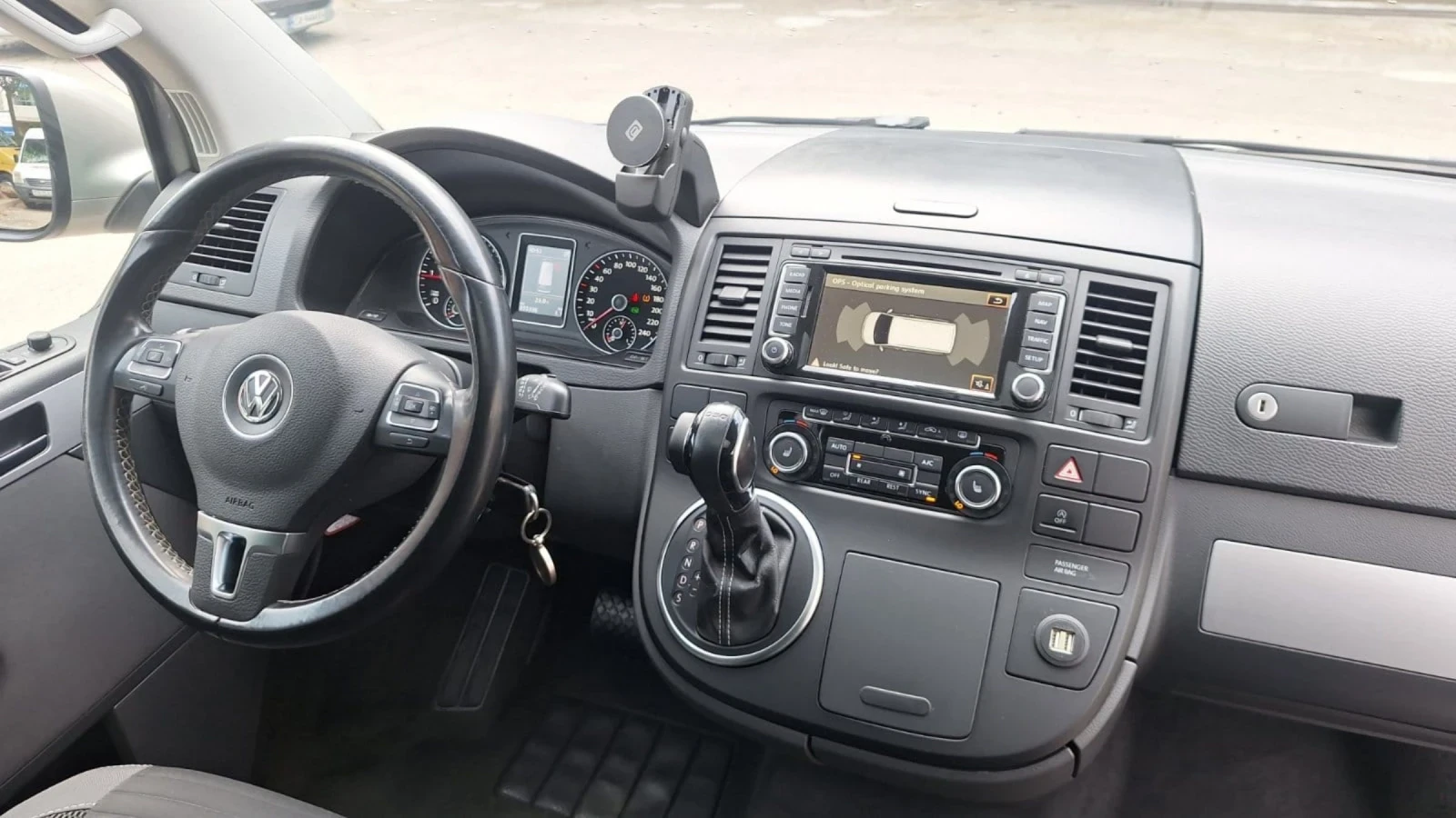 VW T5 2.0/180кс/4х4/Автома/Нави/Камера/7 Места /DSG-BMT - изображение 8