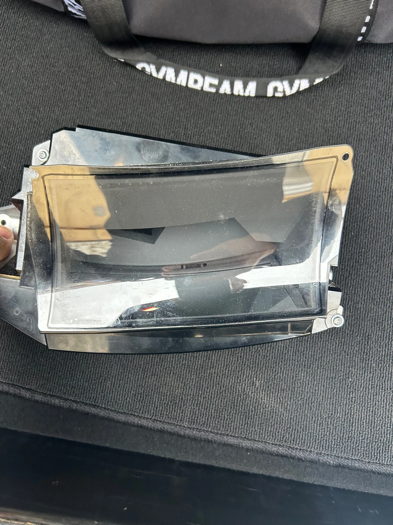 Head up ������� | Mobile.bg � ����������� 3