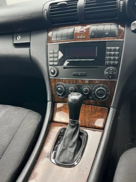 Mercedes-Benz C 180 271, снимка 15