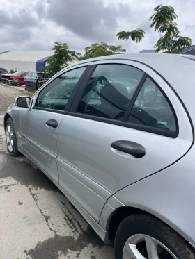 Mercedes-Benz C 180 271, снимка 12