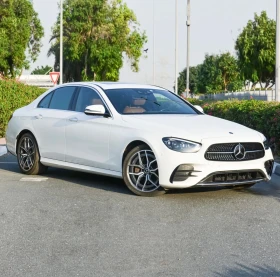 Mercedes-Benz E 220 AMG/4MATIC/MULTYBEAM/360/9G TRONIC/HEAD-UP/, снимка 2