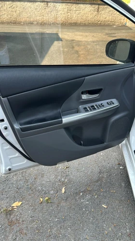 Toyota Prius 1.8 HYBRID  PRIUS +  | Mobile.bg    13