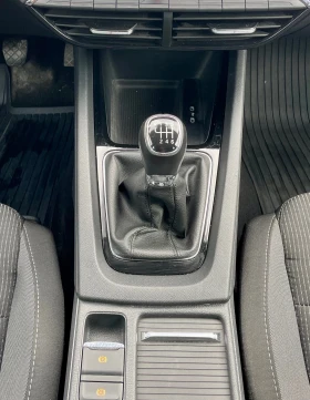 Skoda Octavia 2.0 D //ЛИЗИНГ: 195 евро / месец // - 4300 € / 8410.07 лв. - 64007967 12