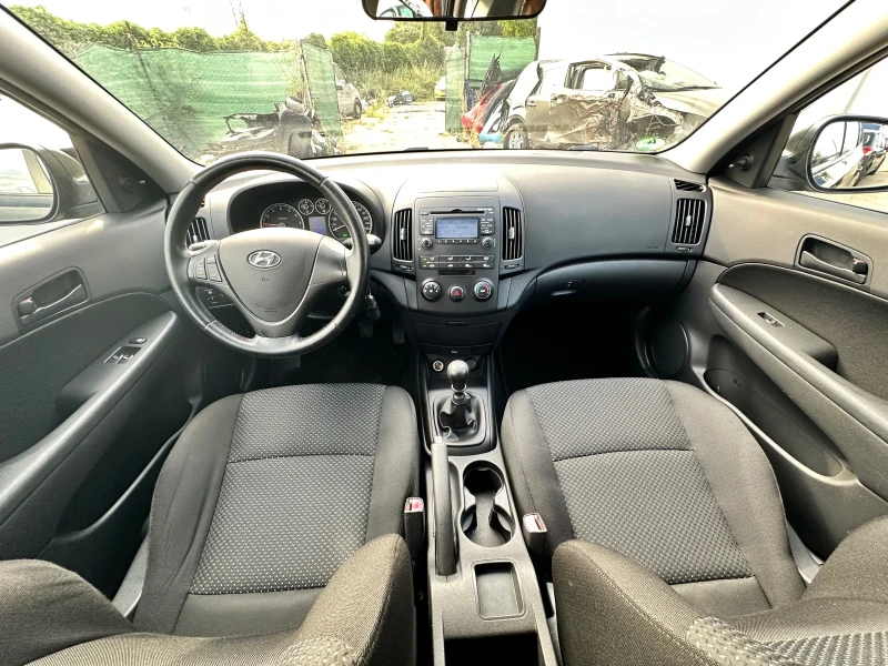 Hyundai I30, снимка 10 - Автомобили и джипове - 46930105