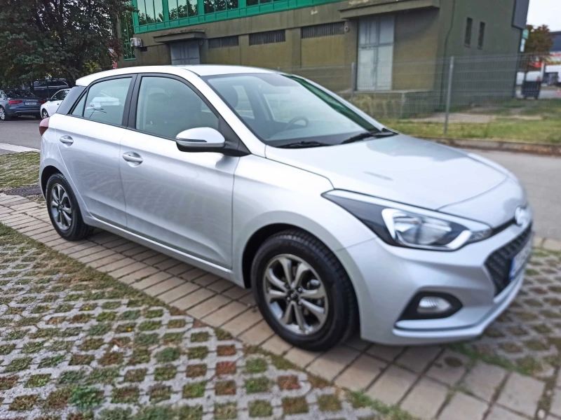 Hyundai I20, снимка 5 - Автомобили и джипове - 47282480