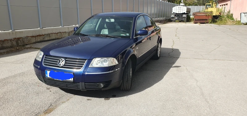 VW Passat 5, 5B, снимка 1 - Автомобили и джипове - 47522739