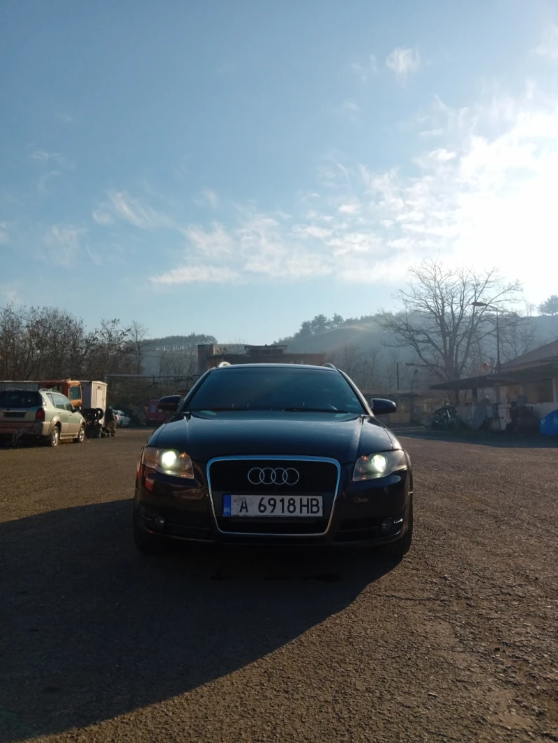 Audi A4, снимка 1 - Автомобили и джипове - 48918303