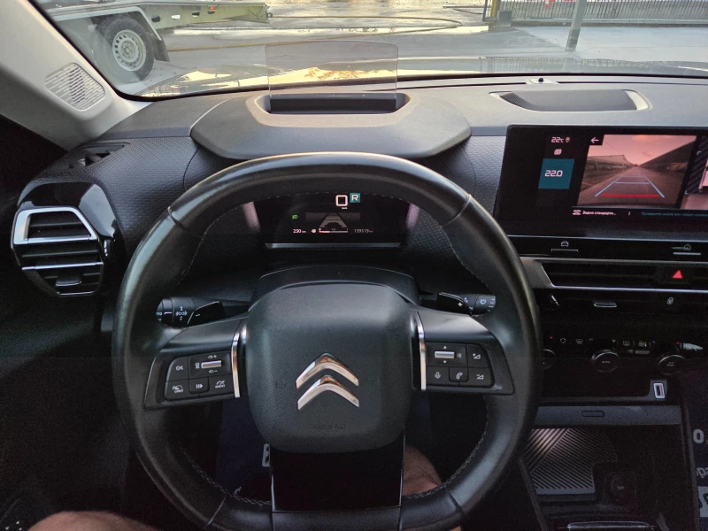 Citroen C4 1.2 SHINE* * HEAD-UP-DISPLEY* KAMERA* LED* KAYLESS, снимка 8 - Автомобили и джипове - 49774557