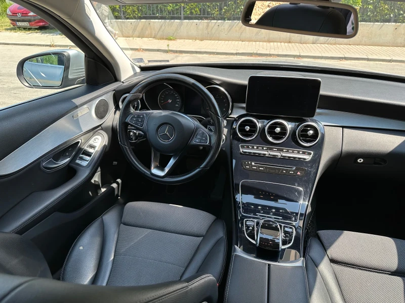 Mercedes-Benz C 180, снимка 12 - Автомобили и джипове - 51519324