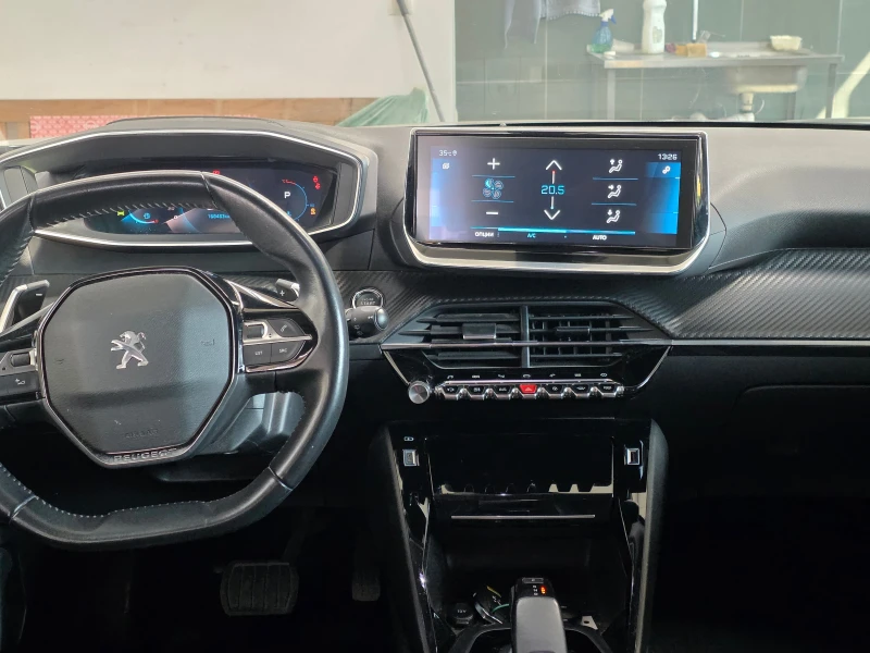 Peugeot 2008 1.5BLUE HDI ALLURE EAT8 131.Лизинг, снимка 11 - Автомобили и джипове - 51393036