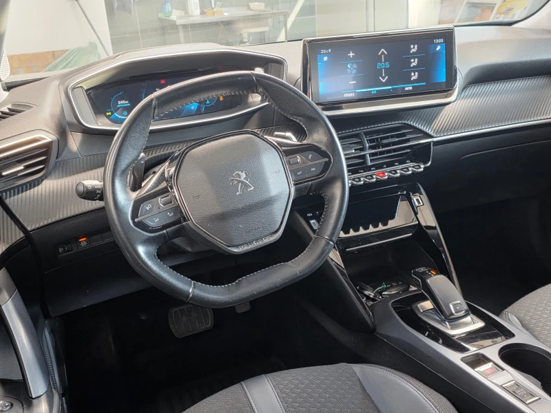 Peugeot 2008 1.5BLUE HDI ALLURE EAT8 131.Лизинг, снимка 9 - Автомобили и джипове - 51393036