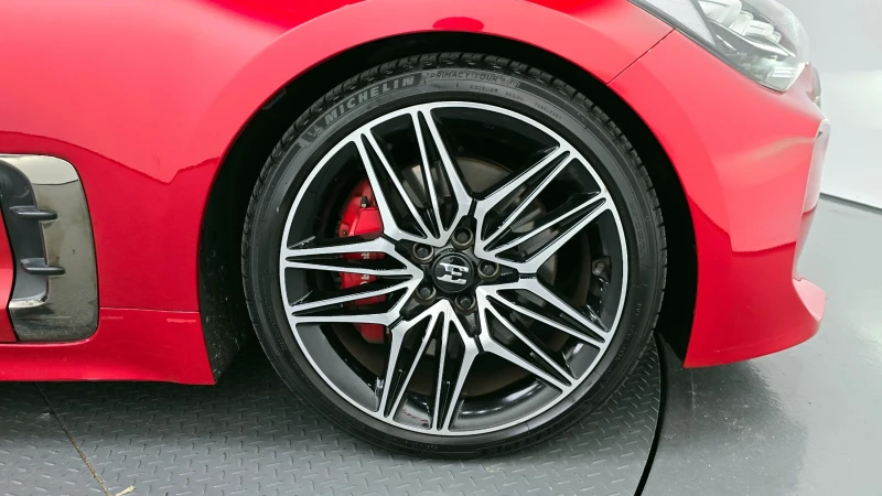 Kia Stinger 3.3T 2WD GT autogeorge.com, снимка 5 - Автомобили и джипове - 52133915