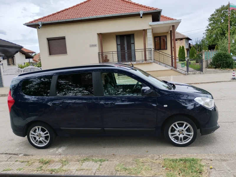 Dacia Lodgy 1.5 DCI - BOSH, снимка 4 - Автомобили и джипове - 52312075