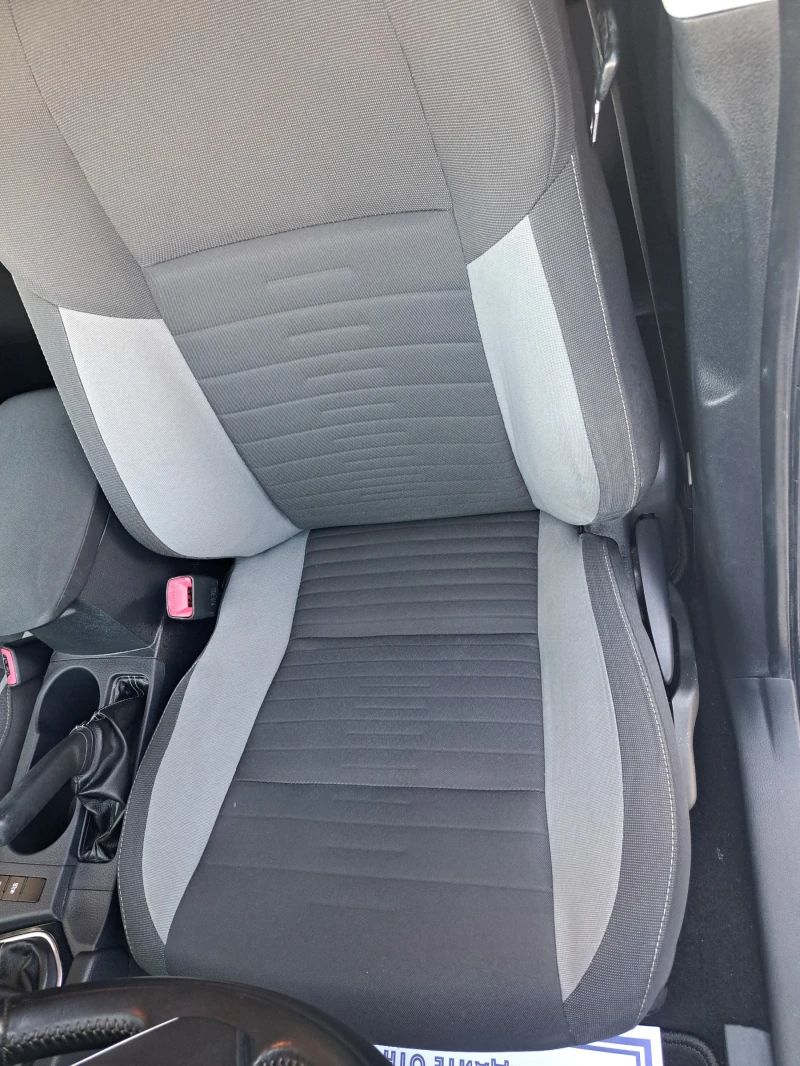 Toyota Auris 1.6D4D* FACELIFT* EURO6* 6 скорости, снимка 10 - Автомобили и джипове - 52708643